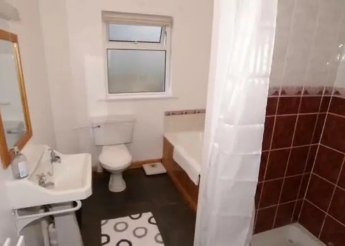 Three Bedroom * Port